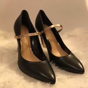 Gianni Bini Black and Gold High Heels